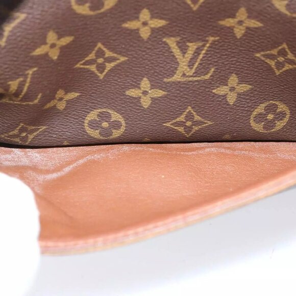 LOUIS VUITTON Monogram Compiegne 28 Clutch Bag LV Auth - Picture 14 of 16
